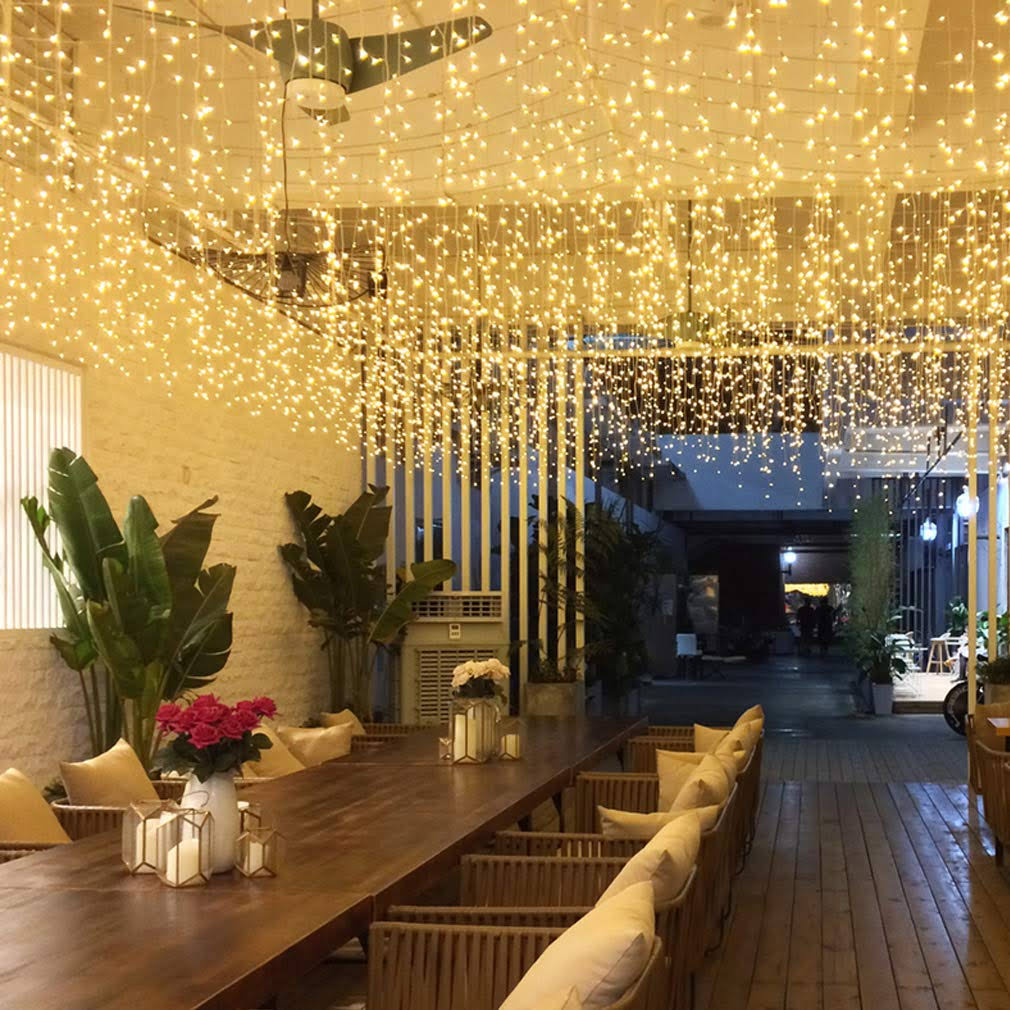 LED Window Curtain String Lights, GYDING Christmas Lcicle Lights 4m/13ft 96 LED Starry Fairy String Lights Plug in 8 Modes for Wedding Party Bedroom
